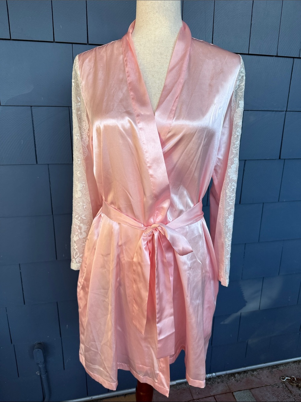 Thalia Sodi Blush Pink Satin Lace-Trim Wrap Robe small NWOT